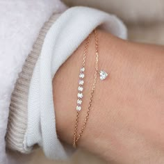 if i had to choose between loving you and breathing, i would use my last breath to say i love you ❤️ I NEWONE-SHOP.COM Cuff Jewelry, Diamond Bracelets, Dainty Jewelry, Pretty Jewellery, Girly Girl, Crystal Bracelets, Cute Jewelry, Delicate Bracelet, Bling Bling