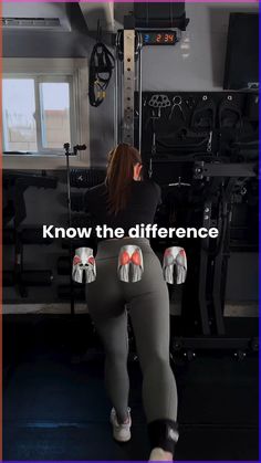 a woman sitting on top of a bench wearing leggings with the words know the difference