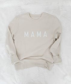 This soft terry cotton crew neck sweatshirt is a go-to layer for workouts, coffee dates, play dates & napping. Perfectly fit for a MAMA. Clothes for a MAMA by a MAMA Outfit Ideas Fall Casual, Flat Lay Photography Fashion, Mom Graphic Tees, Coffee Dates, Diy Sweatshirt, Fashion Statements, Closet Inspiration, Vinyl Shirts, Maternity Clothing