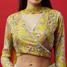 Pola Blus, Choli Blouse Design, Lehenga Blouse Designs, Blouse Designs Indian