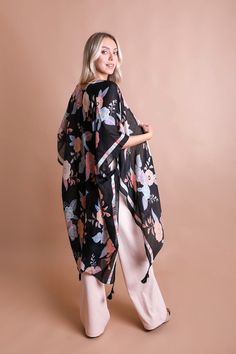 Can't wait for fall mornings? Dress up those lazy mornings with our new Blooms Fall Kimono with Tassels and enjoy the last of these weeks filled with crisp fall air and warm sunshine. #lovemyleto 100% Polyester Imported Fall Kimono, Black Floral Kimono, Flower Kimono, Morning Dress, Kimono Duster, Summer Kimono, Floral Mandala, Mandala Print, Boho Chic Outfits