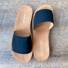 Efron Black Flat Sandal! Comfy sandal to complete your outfit! This black color will go with every outfit! Slide on Sandal Black Strap Slip On Flat heel Classic rounded open toe Smooth footbed Black Sandals Flat, Comfy Sandals, Slide On, Clothes Gift, Black Sandals, Uganda, Open Toe, Black Color, Slip On