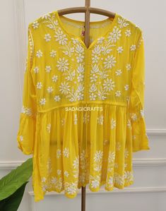 DESCRIPTION Kurti Fabric : Modal  Sleeves : 3/4 Sleeves Style : Tunic Top Occasions : Casual Wear, Office Wear, Festive Wear Garment Care : Hand Wash Only Price Includes : 1x Kurti Chikankari Dress, Short Tunic, Lucknowi Chikankari, Short Kurti, Sleeves Style, Handmade Dress, Indian Embroidery, Festive Wear, Indian Outfit