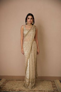 Aastha Narang Lehenga Sari, Off White Saree, Sari Lehenga, Engagement Saree, Sabyasachi Sarees, Sequence Saree, Sequin Saree, Bridesmaid Saree