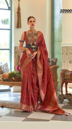 Saree fabric: KALKI KOECHLIN – ORGANZA  Blouse: Running blouse fabric  Saree length: 5.5 meters  Blouse Fabric length: 0.8 meters  Work on Saree: PURE HANDLOOM TWO-TONE ORGANZA  For Buying this Visit our website:- https://www.etsy.com/ca/shop/TheGrandTrunkUSA Glitter Saree, Party Wear Sarees Online, Organza Silk Saree, Organza Blouse, Designer Silk Sarees, Utsav Fashion, Art Silk Sarees