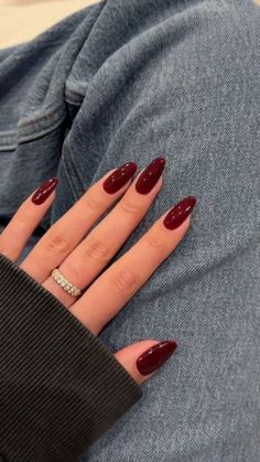 Discover how red nails transformed my life and led me to meet the man of my dreams! From bold wine nails and chic red gel nails to subtle soft nails, I found the perfect look. Whether it's dark red nails or elegant maroon nail designs, each shade made me feel irresistible. Get inspired by nagel inspo for everything from casual nails to glamorous red acrylic nails. Let’s not forget the fun twist of Kutek Disney—because chic can also be playful! Cherry Nails, Red Nail Polish, Burgundy Nails, Red Nail, Dark Nails, Classy Nails