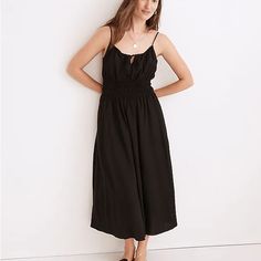 New With Tags Midi Dress Cami Straps Shirred Elastic Waist Pockets Nf989 Originally $118 Cami Midi Dress, Madewell Dresses, Women Midi, Lace Up Sandals, Large Size Dresses, Black Midi Dress, Curator Style, Nordstrom Dresses, Dress Details