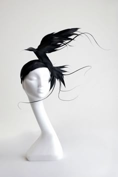 High Fashion Hats, Paper Flower Headpiece, Raven Headpiece, Black Hummingbird, Fashion Headpiece, Creative Hats, Hair Headpiece, Halloween Costumes 2022, High Fashion Hair