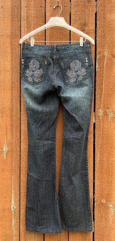 Gorgeous wide legged blue jeans embellished with roses. Size8 ladies 2000s Jeans, Y2k Bottoms, Jeans Embellished, Y2k Jeans, Womens Trousers, Shein Outfits, Womens Pants, Cute Jeans, Swaggy Outfits