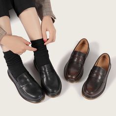 Style Uniform, Uniform Shoes, Japanese Uniform, Retro Japanese, Comfort Shoes Women, Leather Loafer Shoes, Unique Beauty, Dress Shoes Womens, Perfect Shoes