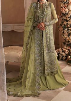 Akbar Aslam, Batik Print Dress, Modest Girl, Pakistani Designer Clothes, Chiffon Collection, Jamdani Saree, Party Kleidung, Organza Dress, Embroidered Dupatta