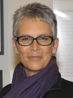 Short Haircuts Ideas, Super Short Haircuts, Haircuts Ideas, Lee Curtis, Short Grey Hair, Super Short Hair