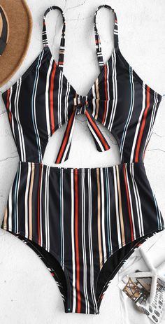 High Neck Swimsuits, Backless Swimsuit, High Cut Swimsuit, Swimwear Trends, Black One Piece Swimsuit, Monokini Swimsuits, Cute Swimsuits