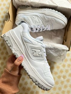 Nike School Shoes, New Balance 550 White Grey, New Balance 550 White, Nb Shoes, New Balances, Staple Shoes, Shoes Outfit Fashion