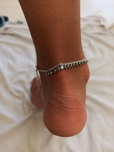 Color: silver Material: 925 Sterling Silver Weight:4.90 grams height : 1.3cm bracelet length: 22cm 5 cm extension (27cm) Delicate ankle bracelet, colorful anklet, 22 cm + 5 cm: 27 cm adjustable chain extender. Please make sure this size fits your ankle. If you need a different length, simply indicate your desired length in the note box at checkout, and we'll gladly make it for you All items are packed in an elegant jewelry box and ready to give as a gift. If you would like us to send the jewelry Silver Minimalist Anklets For Gift, Elegant Cubic Zirconia Anklets, Handmade Silver Anklets As A Gift, Adjustable Sterling Silver Chain Anklet, Minimalist Sterling Silver Anklets In Silver, Silver Cubic Zirconia Anklets For Gift, Silver Cubic Zirconia Anklets As Gift, Elegant Handmade Sterling Silver Anklets, Dainty Sterling Silver Anklets