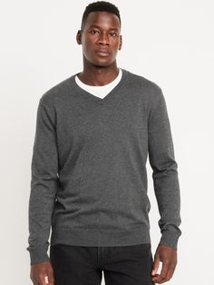 v-neck long sleeves pullover style rib-knit trim relaxed fit hits at hip model is approx.  6'1" and wears size mmachine wash according to the care instruction label  . Best Holiday gift for Men , perfect Sweaters for Christmas! Men's V Neck Sweaters, Holiday Gifts For Men, Old Navy Men, Big And Tall, Outerwear Sweater, Grey Sweater, Long Sleeve Pullover, Vneck Sweater, Toddler Boys