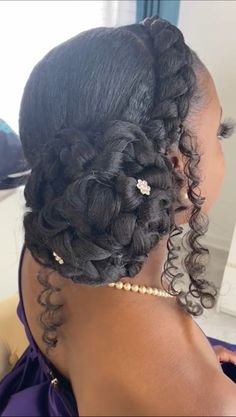 Afro Updo Hairstyles Wedding, Cornrow Wedding Hairstyles, Bridesmaids Braided Hairstyles, Natural Hairstyles For Black Women Wedding, Natural Hair Bridal Hairstyles, Badass Hairstyles, Natural Hair Updo Wedding, Afro Wedding Hairstyles, Natural Hair Wedding