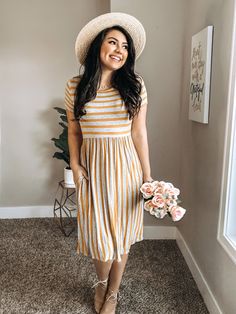 Modest Fall Dresses, Sunday Best Outfit, Classy Boutique, Modest Outfit, Christian Fashion, Modest Dress, Yellow Outfit, Styling Inspiration, Dressy Fashion