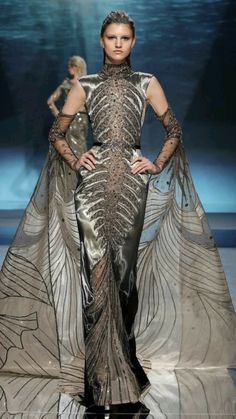 Futuristic Wedding Dress, Pastel Wedding Dresses, Ziad Nakad, Fantasy Gowns, Looks Street Style, Couture Week, Couture Runway, Couture Gowns