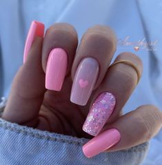 Barbie Pink Nails, Nail Designs Valentines, Acrylic Nails Coffin Short, Pink Acrylic Nails, Dipped Nails, Pretty Acrylic Nails, Fancy Nails, Chic Nails