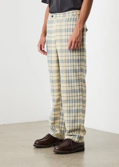 plaid tailored trouser larelaxed - Buscar con Google Plaid Trousers, Blue Cream, Plaid Pattern, Waist Tie, Flap Pocket, Casual Pants, Straight Leg, High Rise, Dry Clean