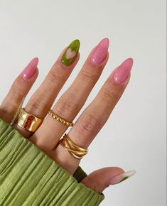 Pink And Green Nails Wicked, Pink Wicked Nails, Wicked Nails Musical Pink And Green, Nail Art Pink And Green, Wicked Nails Pink And Green, Wicked Inspired Nails Pink And Green, Pink Green Nail Art, Green Pink Nail Art, Green And Pink Gel Nails