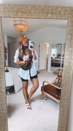 Day Drinking Outfit, Trendy Mom Outfits, Summer Outfits Curvy, Date Outfit Summer, Summer Outfits For Moms, Summer Vacation Outfits, Trendy Mom, Weather Wear, Outfits Verano