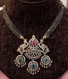 Engagement Saree, Beads Design, Mangalsutra Designs, Black Beaded Jewelry, Gold Models, Gold Earrings Designs, Neck Piece, Old Jewelry