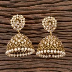 Earring Shoot, Etsy Jewelry Earrings, Gold Jhumkas, Mang Tika, Indian Things, Desi Attire, Pakistani Earrings, Indian Wedding Jewelry Sets, Gold Jhumka Earrings