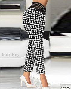 KatyKey - Professional Houndstooth Print Work Pants with Overlap Waist Audrey Hepburn Inspired, Short Sleeve Maxi Dresses, Flare Trousers, Maxi Dress With Sleeves, 1950s Vintage, Work Pants, Olivia Mark, Elegant Dresses, Criss Cross