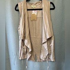 Cute Cover Up/Top/Vest Style. Has A Tie To Close It Or Wear Open. Pockets. Creamy Tan Color. From Magnolia Boutique. Size S. Wrinkly From My Closet. Nwt Beige Vest For Day Out In Spring, Trendy Beige Summer Vest, Trendy Beige Vest For Spring, Spring Beige Vest For Layering, Beige Vest For Spring Layering, Pastel Pink Blouse, Baby Pink Blouse, Green Top Women, Cute Cover