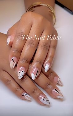 Stephs Nails, Manicured Nails, Nail Tip Designs, Shaped Nails, Future Teacher, Short Almond, Polish Ideas, Nail Candy, Dope Nail Designs