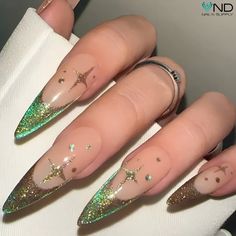 Trendy Green Christmas Nails to Jingle All the Way | ND Nails Supply Green Sparkly Tip Nails, Christmas Trendy Nails, Green New Years Nails, Festive Nails Indian, Wicked Nails Musical, Holiday Nails Designs, Gel X Nail Ideas, Green Nails Christmas, Nail Designs New Years