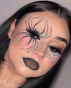 Special Fx Makeup Ideas, Halloween Makeup Glam, Alien Halloween Makeup, Fairy Halloween Makeup, Spider Eyes, Vampire Makeup Halloween, Cat Halloween Makeup, Creative Halloween Makeup