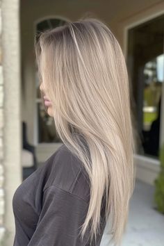 45 Blonde Hair Color Ideas That Will Make You Look Like a Total Bombshell - Flo's Blog Light Beige Blonde Hair, Light Beige Blonde, Beige Blonde Hair Color, Ash Blonde Hair Balayage, Timeless Hair, Ashy Hair, Beige Blonde Hair, Pretty Blonde Hair