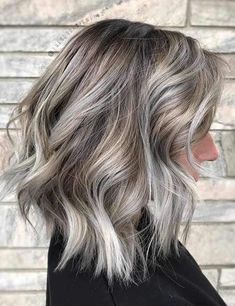 Fall Gray Blonde Hair Color, Fall Hair Colors For Blondes 2022, Best Hair Colors For Greying Hair, Icy Blonde Winter Hair, Icy Blonde Balayage On Brown Hair, Fall Hair Color For Graying Hair, Ash Blonde Winter Hair, Fall Hair Colors For Greying Hair, Ash Blonde Medium Hair