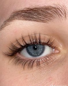 Long Thick Eyelashes Aesthetic, Long Healthy Eyelashes, Full Eyelashes Natural, Blue Eyes Long Lashes Aesthetic, Blue Eyes With Long Eyelashes, Long Lashes Blue Eyes, Blue Eyes In Sunlight, Long Eyelashes Aesthetic, Brown Mascara Blue Eyes