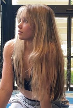 Hair Color Pale Skin, Pale Skin Hair, Pale Skin Hair Color, Hairstyles For Ladies, Blonde Bangs, Blonde Hair With Bangs, Dirty Blonde Hair, Blonde Hair Inspiration, Blonde Hair Looks