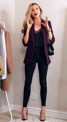 Lawyer Aesthetic, Casual Work Outfit Spring, Female Lawyer, Aesthetic Tips, Casual Work Attire, Chique Outfit, Work Outfit Office, Smart Casual Work Outfit, Lawyer Outfit