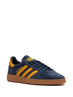 Adidas Navy Sneakers With Rubber Sole, Navy Sports Sneakers With Gum Sole, Adidas Handball Spezial, Adidas Handball, Chanel 2, Swag Shoes, Adidas Sport, Sneakers Blue, Summer Beach Wear