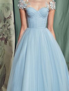 🚚FREE Shipping on orders over $80 ✨ use Code: "Mylook" for Extra Discount at checkout ﻿- 📏Sizing: run a little small 📏 Selling Points 1. Gender: Women's 2. Style: Party 3. Occasion: Summer Dress Wedding Guest Birthday Vacation 4. Dresses Type: Party Dress Bridal Shower Dress Semi Formal Dress Corset Dress 5. Neckline: Boat Neck 6. Design: Pleated Lace 7. Season: Summer Spring 8. Fit Type: Slim 9. Dress Length Type: Midi Dress Specifications Gender: Women's, Style: Fashion, Romantic, Party, Occasion: Summer Dress, Wedding Guest, Graduation, Birthday, Tea Party, Holiday, Vacation, Dresses Type: Party Dress, Empire Waist Dresses, Bridal Shower Dress, Homecoming Dress, Semi Formal Dress, Corset Dress, Neckline: Boat Neck, Fabric: Tulle, Design: Pleated, Lace, Elasticity: Micro-elastic, Patt