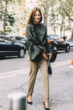 Street Style Milan Fashion Week, septiembre de 2016 © Diego Anciano Giorgia Tordini, Street Style Fall Outfits, Blogger Street Style, Cool Girl Style, Business Outfit, Street Style Chic, Plaid Fashion, Fall Street Style