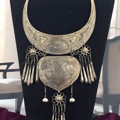 Rare! Huge Hill Tribe Necklace Silver Tone Tribal Bib Breastplate Collar Choker Fish & Birds Etched Fringe Figural Giant Artisan Statement Runway Big! Great Condition! Inside Circumference 16", Unmarked. You're Sure To Get Many Compliments! Please Look Over The Pictures For They Are Part Of The Description. We Have A Wide Selection From 1800 - 1990's! We Have Something For Everybody Here At My Sales Rock! Check Our Shop, We Might Have Something To Rock With Your Style! Don't Forget To Heart Our Tribe Necklace, Collar Choker, Choker Collar, Ring Ring, Necklace Silver, Silver Necklaces, Womens Jewelry Necklace, Don't Forget, Choker