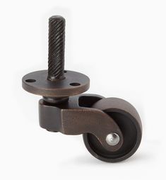 an image of a pulley with two wheels on the front and one wheel on the back