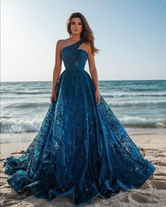 Adult Prom, Prom Ideas, Blue Wedding Dresses, Prom Dress Inspiration, Ball Gowns Evening, Pretty Prom Dresses, Female Clothing, فستان سهرة