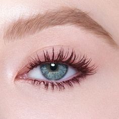 Pillow Talk Push up! Lashes Mascara Dream Pop on blue-eyed model close-up Fall Makeup Trend, Charlotte Tilbury Pillow Talk, Colored Mascara, Blue Mascara, Brown Mascara, Lashes Mascara, Dream Pop, Beauty Light, Magic Eyes