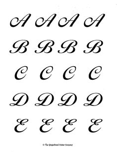 the upper and lowercase letters in cursive handwriting