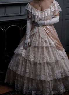 1800s Dress Aesthetic, Dresses 1800s Style, 1800s Dresses Aesthetic, 1800s Dresses Victorian Gowns, 1800s Dresses, Gown Aesthetic, 1850s Fashion