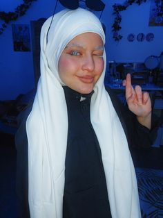 Hijab, hijabi, hijab cosplay, cosplay, gojo, gojo cosplay, gojo cosplay hijab, jjk, jujutsu kaisen, jjk cosplay, anime, anime cosplay, pictures, pics, makeup Hijabi Anime, Jjk Cosplay, Gojo Cosplay, Body Reference Poses