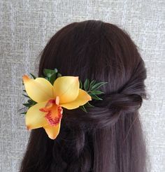 Tropical Wedding Hair, Yellow Orchid Flower, Comb Hair Clip, Hawaii Hair, Leaf Hair Piece, Floral Hairpiece, Floral Headpiece Wedding, Yellow Orchid